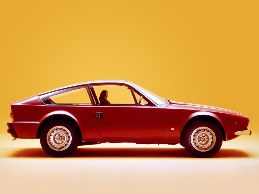  Alfa Romeo GT 1600 Junior Z (115) 1972 года  (фото 12 из 15)